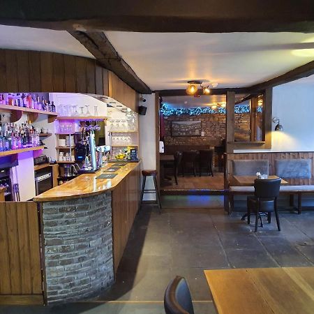 Dragon Inn 크릭호웰 외부 사진